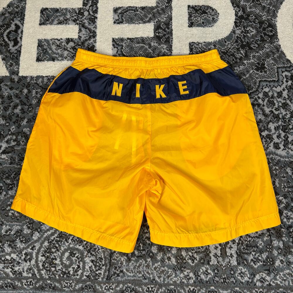 NIKE Vintage 90s Mens Yellow Embroidered Swoosh‎ Sport Shorts Size XL Preowned